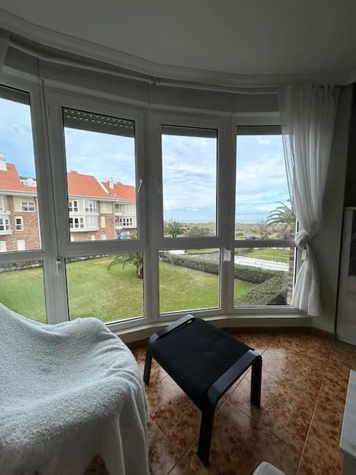 Playa De Berria -Apartamento Con Piscina Y Vistas Al Mar ซานโตญา ภายนอก รูปภาพ