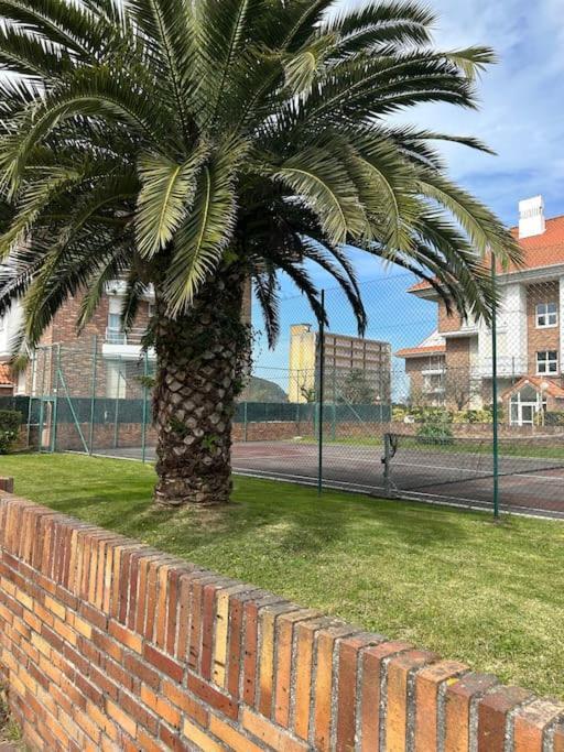 Playa De Berria -Apartamento Con Piscina Y Vistas Al Mar ซานโตญา ภายนอก รูปภาพ